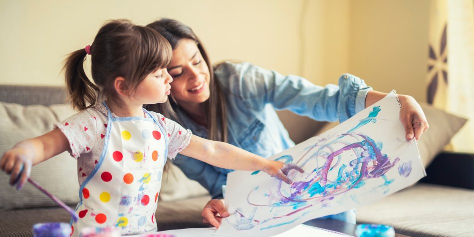 10-Jährige malt wie Monet und verdient damit richtig viel Geld 10-Jährige malt wie Monet und verdient damit richtig viel Geld