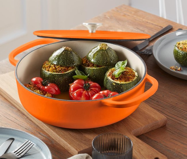 orangener Emailletopf orangener Emailletopf