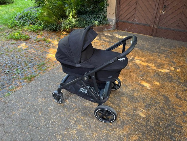 Cybex e-Gazelle s - Kinderwagen mit Babyschale Cybex e-Gazelle s - Kinderwagen mit Babyschale