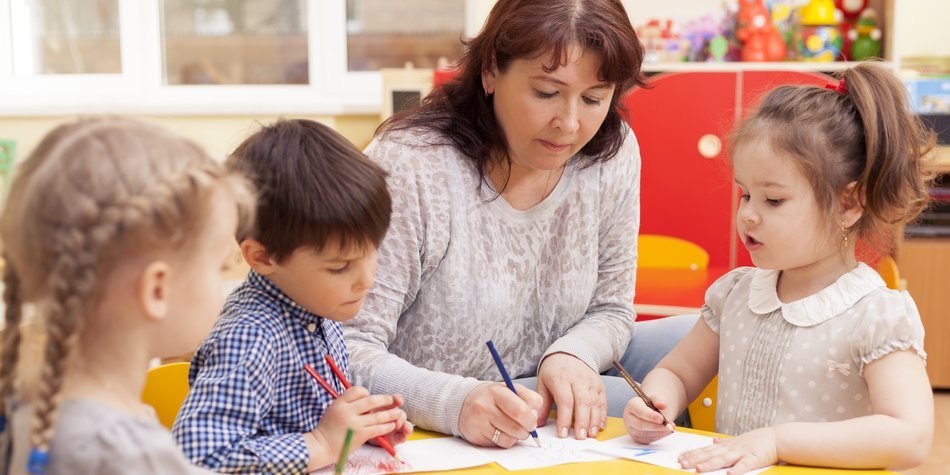 Ab wann können Kinder ihren Namen schreiben? Ab wann können Kinder ihren Namen schreiben?