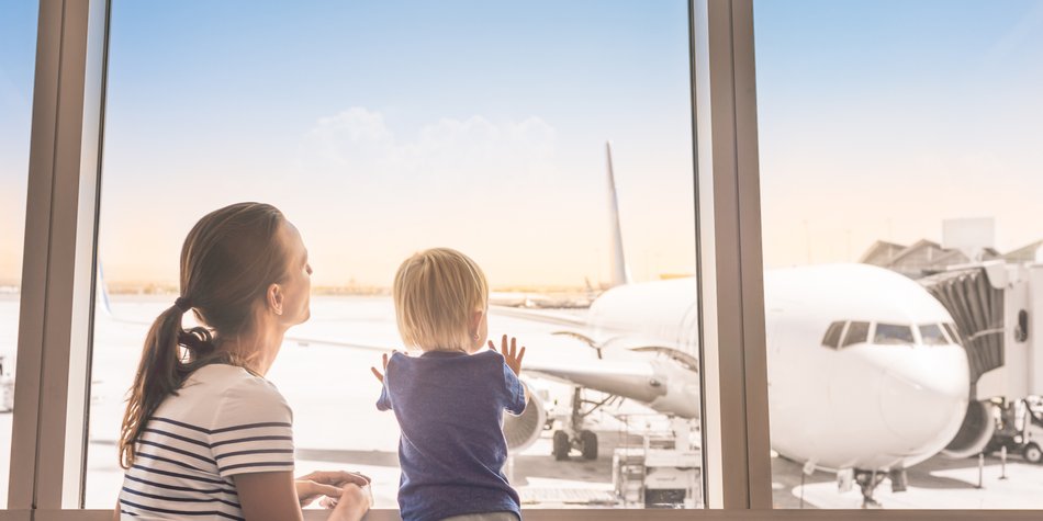 Reisen mit Baby - Die richtige Planung erspart viele Sorgen Reisen mit Baby - Die richtige Planung erspart viele Sorgen