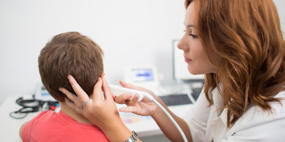 Ohrenschmerzen bei Babys und Kleinkindern Ohrenschmerzen bei Babys und Kleinkindern
