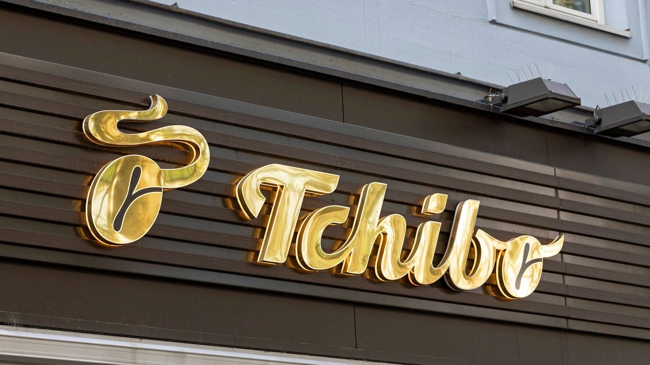 Bei Tchibo gibt's ein tolles Spielset, das sich sowohl drinnen, als auch draußen super nutzen lässt. Bei Tchibo gibt's ein tolles Spielset, das sich sowohl drinnen, als auch draußen super nutzen lässt.