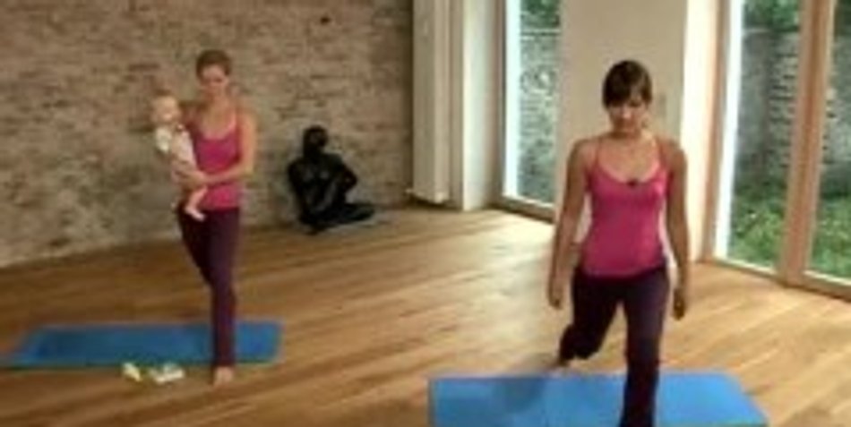 Pilates mit Baby: Der Baby "Hundred" Pilates mit Baby: Der Baby "Hundred"