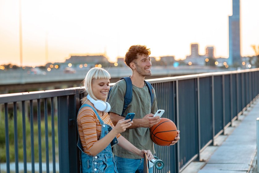 Er träumt deine Träume mit dir Er träumt deine Träume mit dir