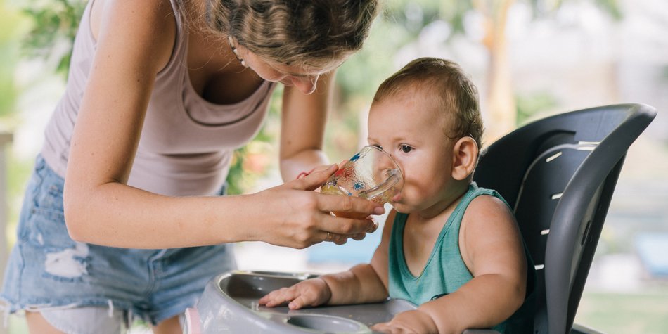 Salbei fürs Baby: Wie verträglich ist er? Salbei fürs Baby: Wie verträglich ist er?