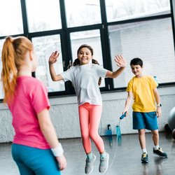 7 Gründe, warum Sport für Kinder so wichtig ist und gute Ansporn-Tipps