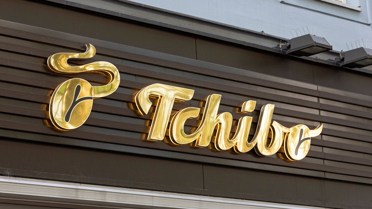 Tchibo hat einen schicken Parka im Hermine-Granger-Style im Sortiment. Tchibo hat einen schicken Parka im Hermine-Granger-Style im Sortiment.