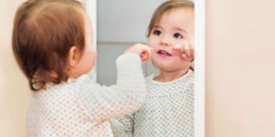 Kinder "begreifen" ihren Körper Kinder "begreifen" ihren Körper