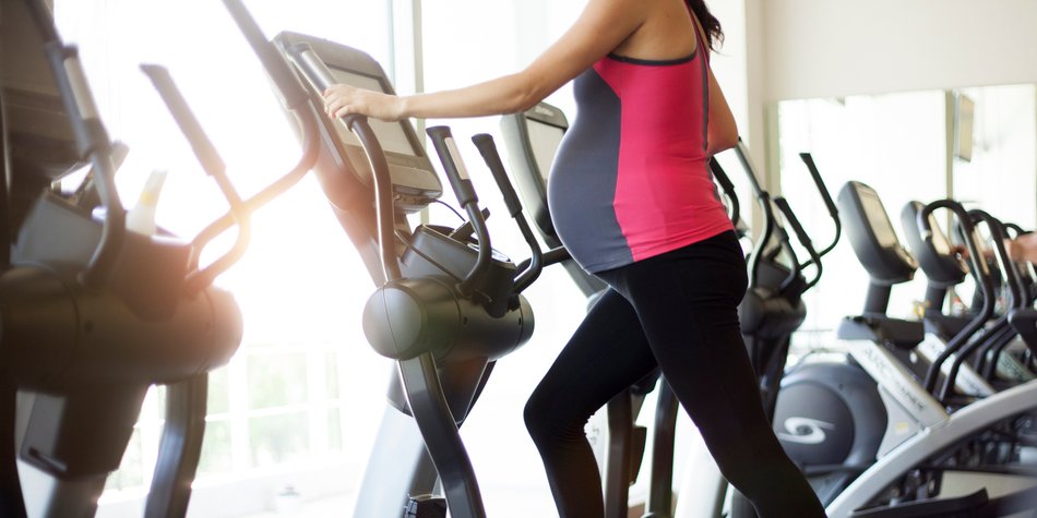 Crosstrainer in der Schwangerschaft: Gesundes Training Crosstrainer in der Schwangerschaft: Gesundes Training