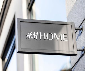 Diesen Kinder-Trinkbecher mit Strohhalm von H&M Home liebt jeder
