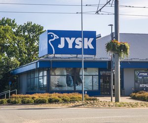 Jetzt bei Jysk: Alle sind von dieser grauen Vase für 10 € begeistert