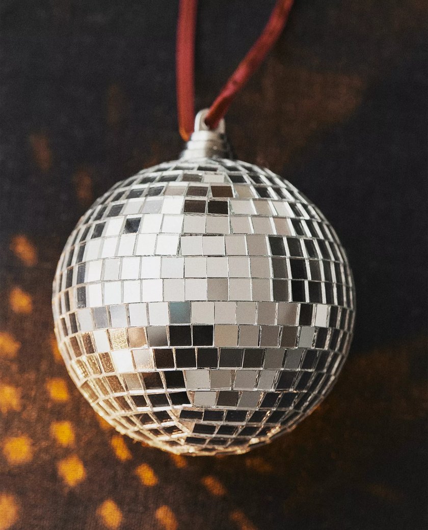 Zara Weihnachtsdeko: Disko-Baumkugel