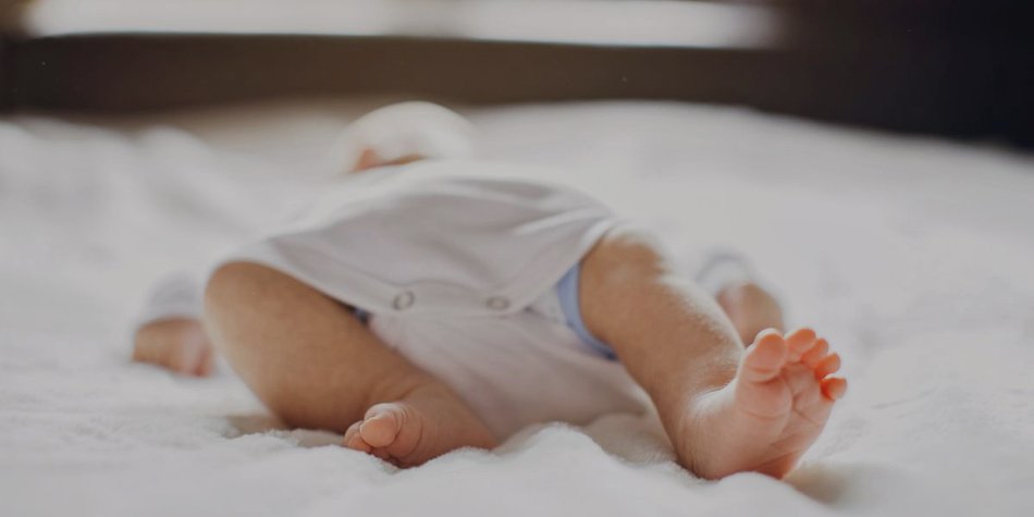 Letzter Ausweg Babyklappe: Wie sie funktioniert und was mit dem Baby dort passiert Letzter Ausweg Babyklappe: Wie sie funktioniert und was mit dem Baby dort passiert