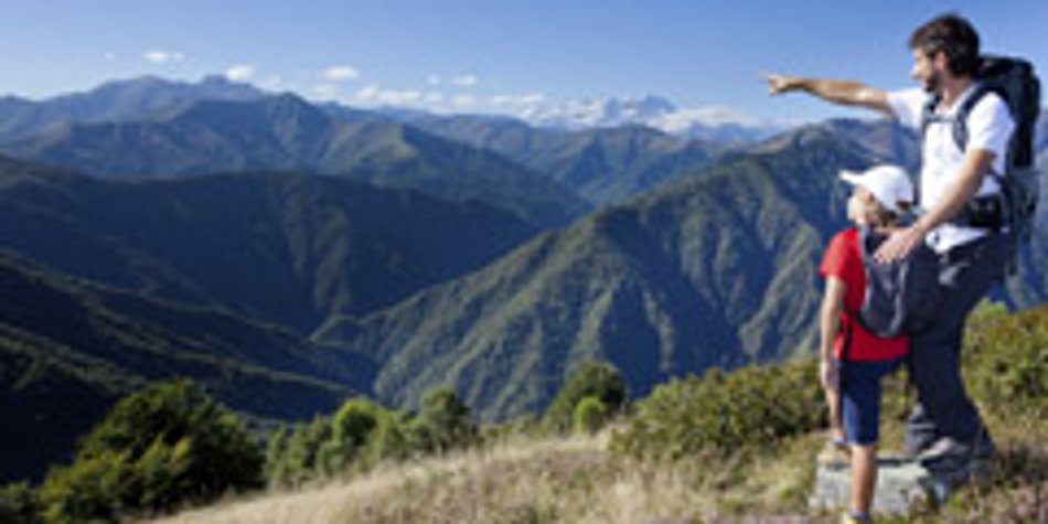 Wandern mit Kindern - Anti-Langeweile-Tipps, Packliste und Co. Wandern mit Kindern - Anti-Langeweile-Tipps, Packliste und Co.