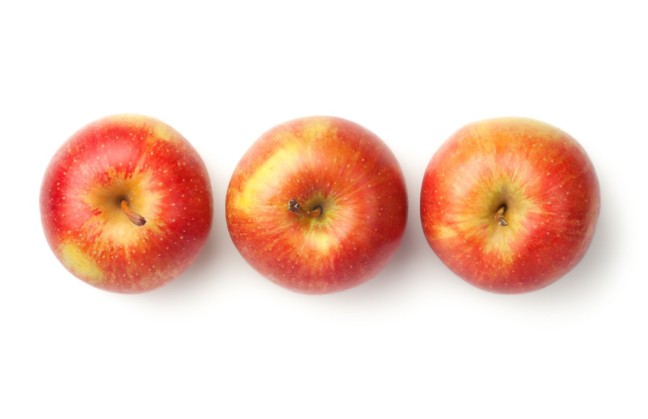 „An apple a day keeps the doctor away” (altes englisches Sprichwort) „An apple a day keeps the doctor away” (altes englisches Sprichwort)