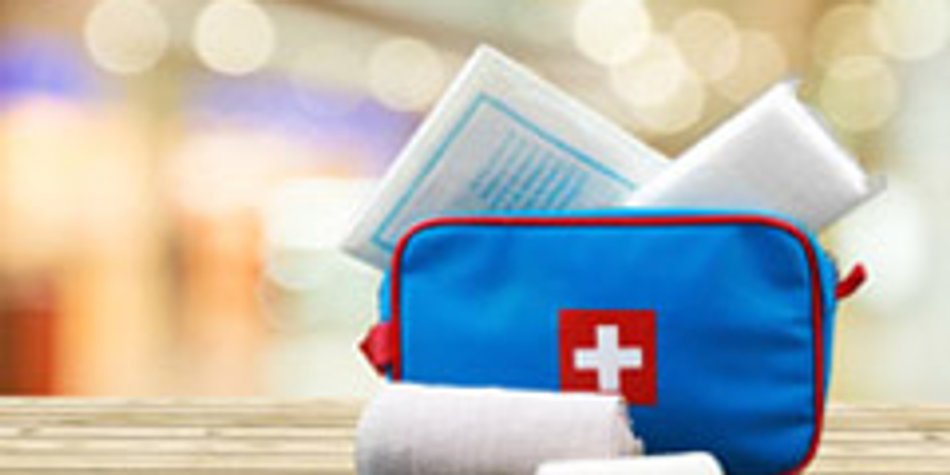 Gesund in den Urlaub: Impfstatus und Reiseapotheke Gesund in den Urlaub: Impfstatus und Reiseapotheke
