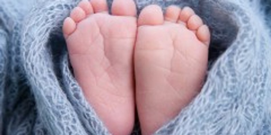 Klumpfuß – Wenn Babys Füßchen verdreht sind Klumpfuß – Wenn Babys Füßchen verdreht sind