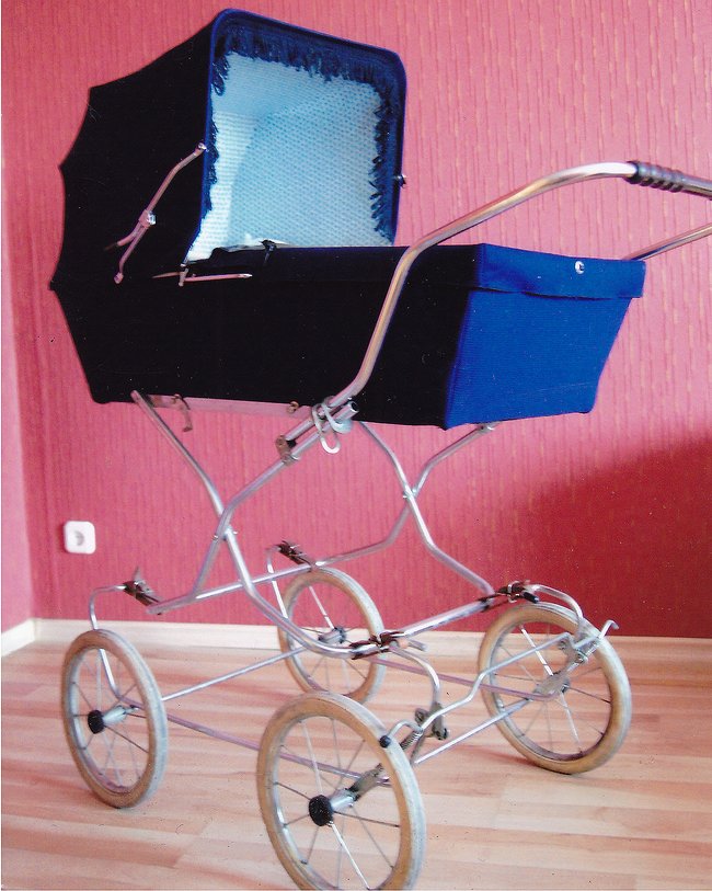 Zekiwa Modell Russland DDR Kinderwagen