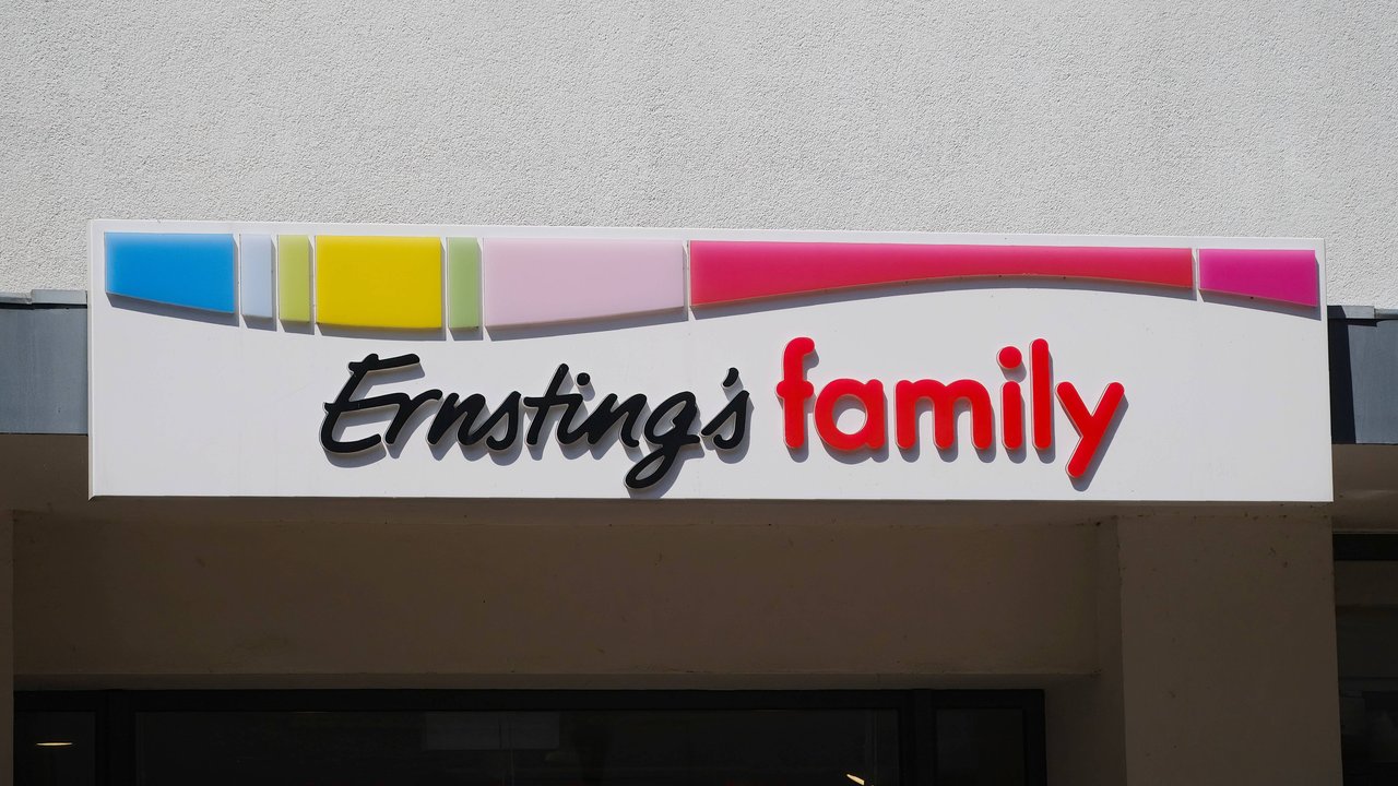 Diese Teelichthalter von Ernsting's family schaffen eine romantische Atmosphäre. Diese Teelichthalter von Ernsting's family schaffen eine romantische Atmosphäre.