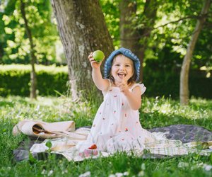 Süßes Sommer-Gadget bei Rossmann: Alle lieben die Mini-Kühltasche mit Erdbeer-Look