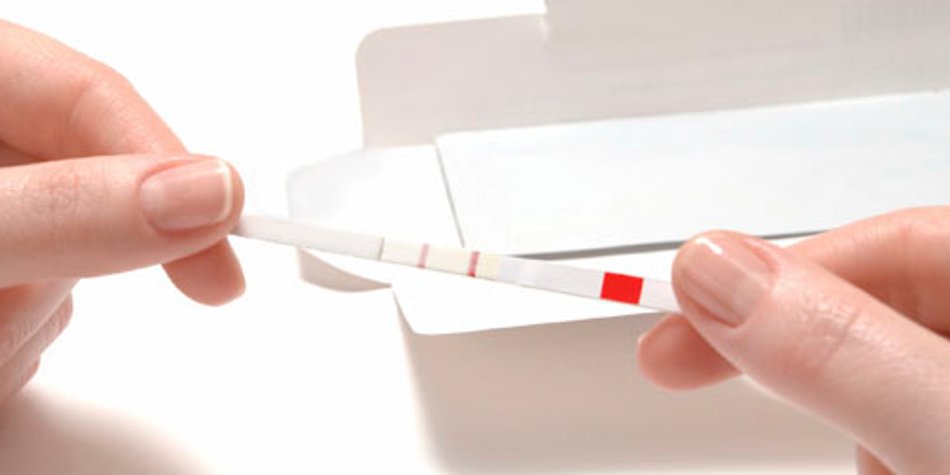 Ovulationstest: Wie er funktioniert und welche verschiedenen Testmethoden es gibt Ovulationstest: Wie er funktioniert und welche verschiedenen Testmethoden es gibt
