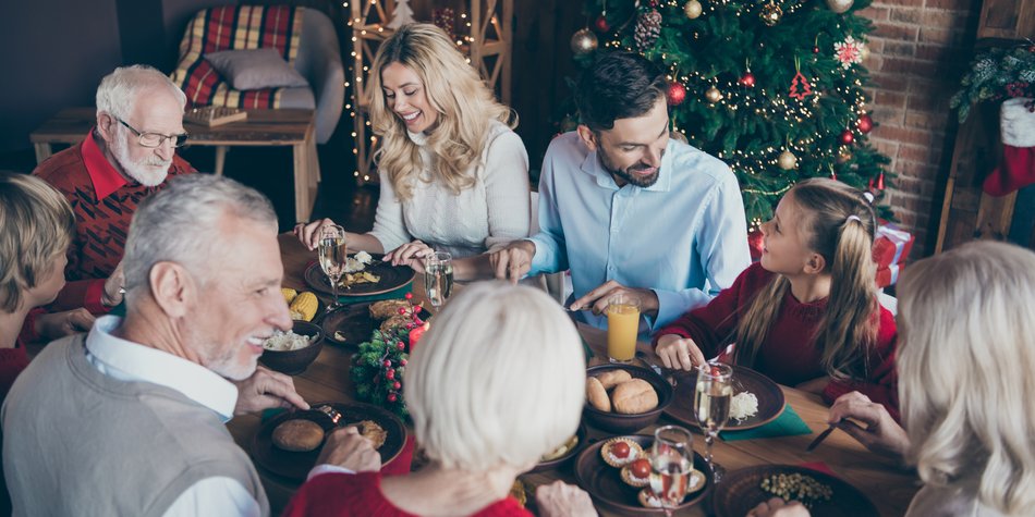 Gesunde Weihnachtsmenüs, die der ganzen Familie schmecken Gesunde Weihnachtsmenüs, die der ganzen Familie schmecken
