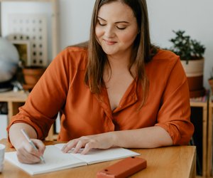 Psychologie: Bloß nicht warten! Diese 7 Dinge, solltest du noch 2025 erledigen