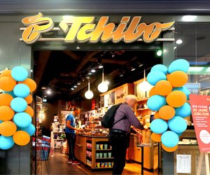 Farbenfrohes Frühstück: Diese Teller von Tchibo bringen den Frühling auf den Tisch