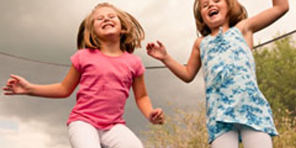 Trampolin für Kinder: Was Sie beachten sollten Trampolin für Kinder: Was Sie beachten sollten