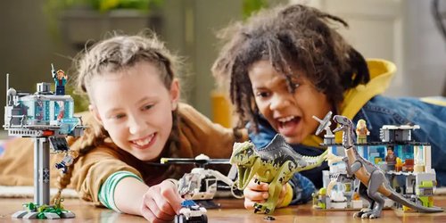 Amazon verkauft dieses Actionspiel-LEGO-Set zu Jurassic World zum Schnäppchenpreis