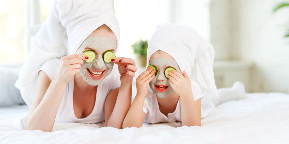 Gesichtsmasken selber machen: Entspannung für Haut und Seele Gesichtsmasken selber machen: Entspannung für Haut und Seele