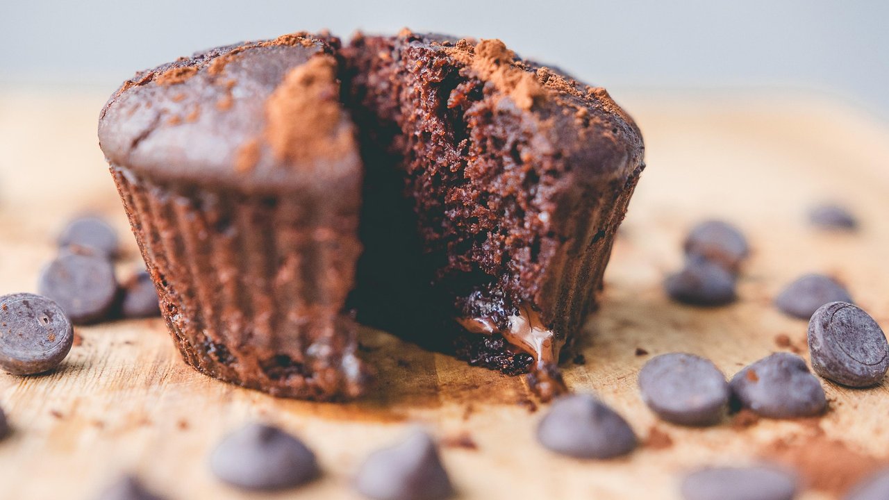 Dieser Muffin gelingt nicht nur mit Mandelmehl.