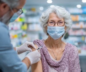 Der Winter kommt: So leicht kommen Boomer (und alle anderen) an Impfschutz