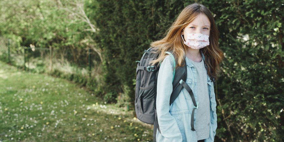 Mit Maske in die Schule – ist das euer Ernst?! Mit Maske in die Schule – ist das euer Ernst?!
