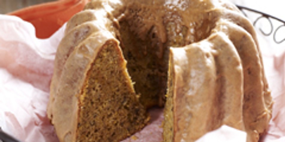 Kürbiskuchen backen: Herbstlicher Kürbis-Gugelhupf Kürbiskuchen backen: Herbstlicher Kürbis-Gugelhupf
