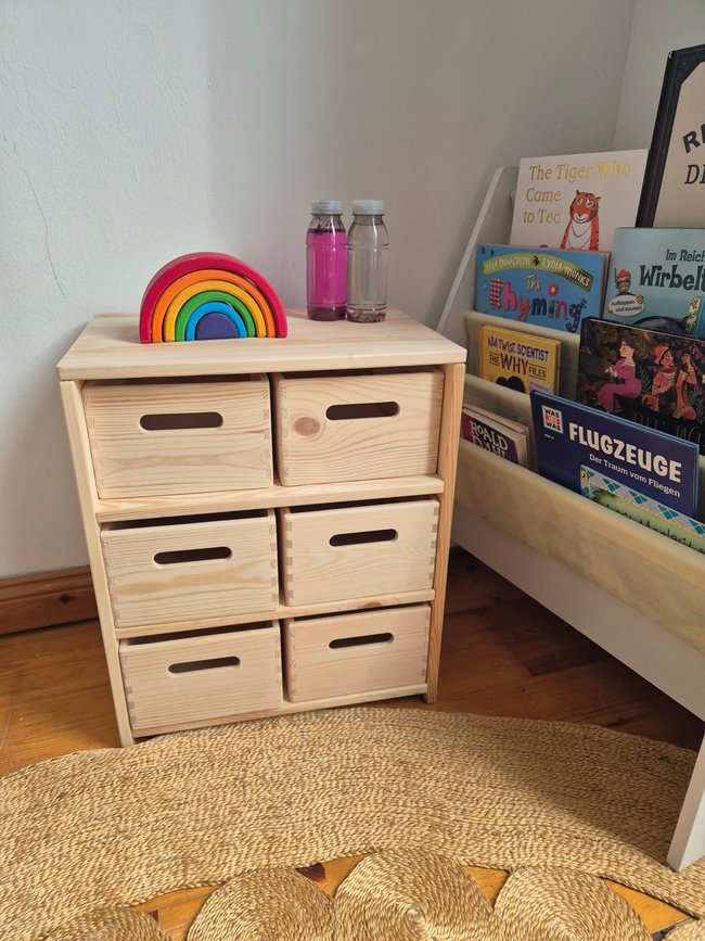 Montessori-Regal: TIDYNI Spielzeugregal Montessori-Regal: TIDYNI Spielzeugregal