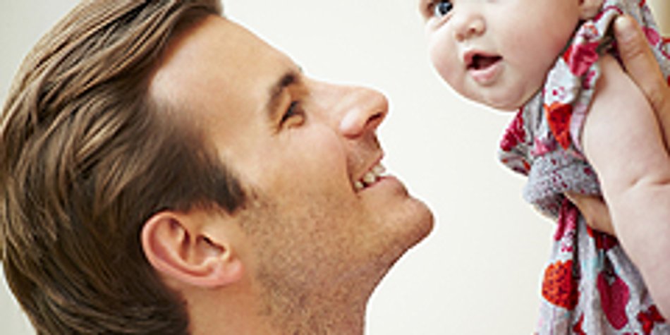 Vaterrolle: So gelingt die sichere Vater-Kind-Bindung Vaterrolle: So gelingt die sichere Vater-Kind-Bindung