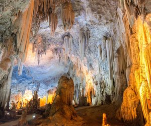 Besucht diese 11 Tropfsteinhöhlen in Deutschland mit eurer Familie