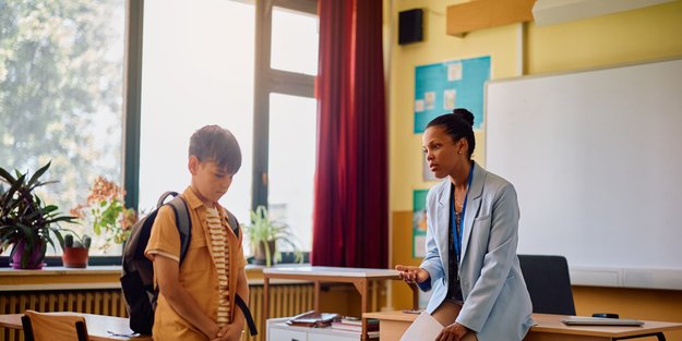 Lernexpertin enthüllt: Diese 5 elterlichen Überzeugungen erschweren Kindern den Schulstart