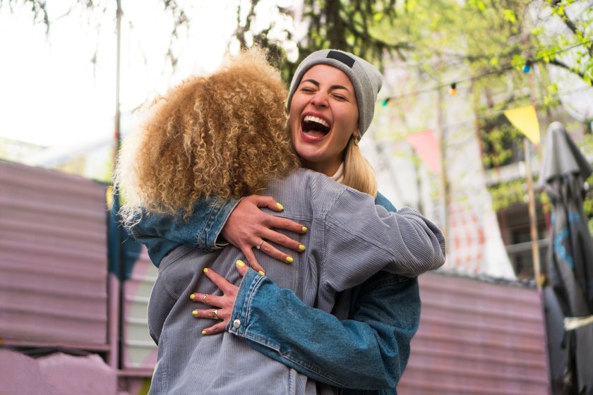 Aufgesetzte Begeisterung Aufgesetzte Begeisterung