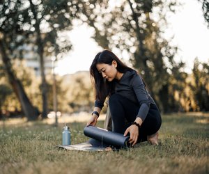 Diese 6 Tools machen deine Yoga-Zeit nicht nur achtsamer, sondern auch nachhaltiger