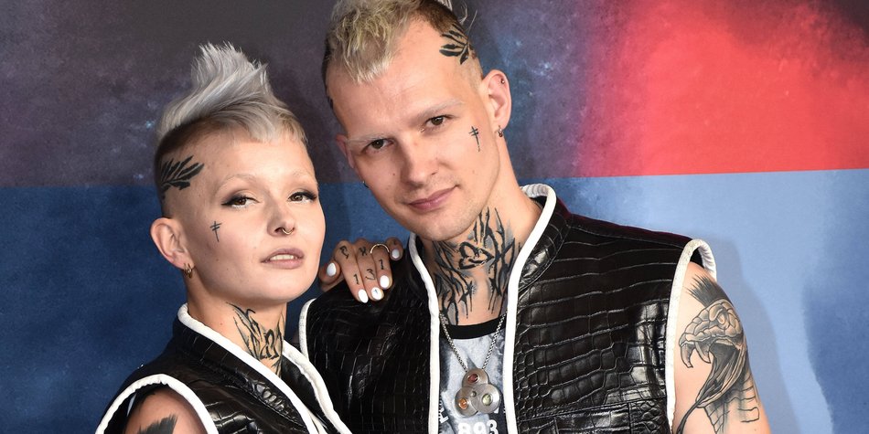Eric und Edith Stehfest: Glücklich mit Baby nach "krassester Geburt" Eric und Edith Stehfest: Glücklich mit Baby nach "krassester Geburt"