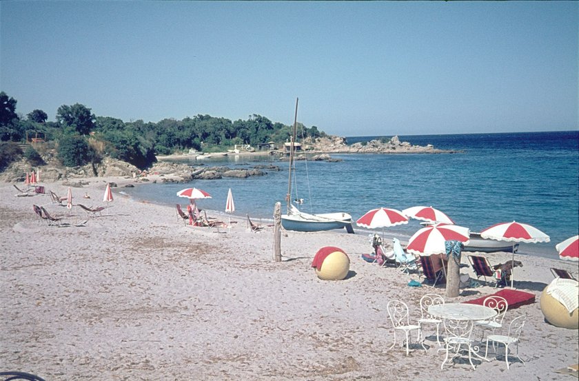 Boomer-Reisen: Welcher Strand ist gut? Das stand im Reiseführer. Boomer-Reisen: Welcher Strand ist gut? Das stand im Reiseführer.