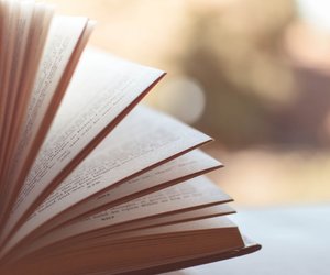 Magie, Liebe, Abenteuer: Diese 5 Bücher sind Muss, wenn du  Leigh Bardugos Roman-Hit „Grisha“ toll fandest!