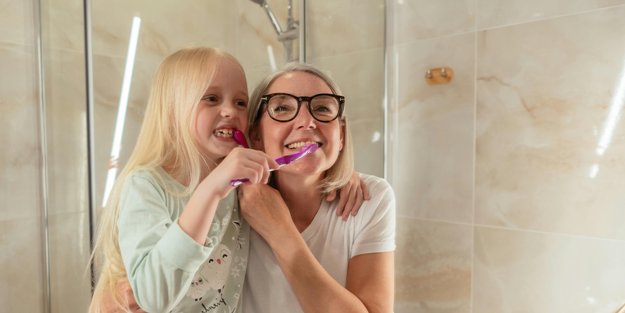 Wenn dein Kind keine Zähne putzen möchte, helfen vielleicht diese 5 Sätze