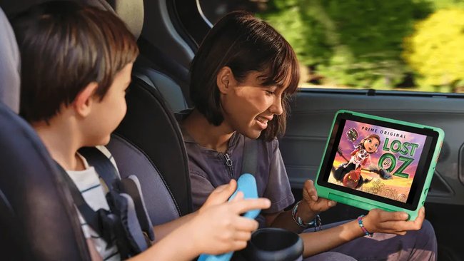 Unterhaltung auf Reisen & Co: Smarte Kinder-Tablets von Amazon zum Sparpreis sichern.