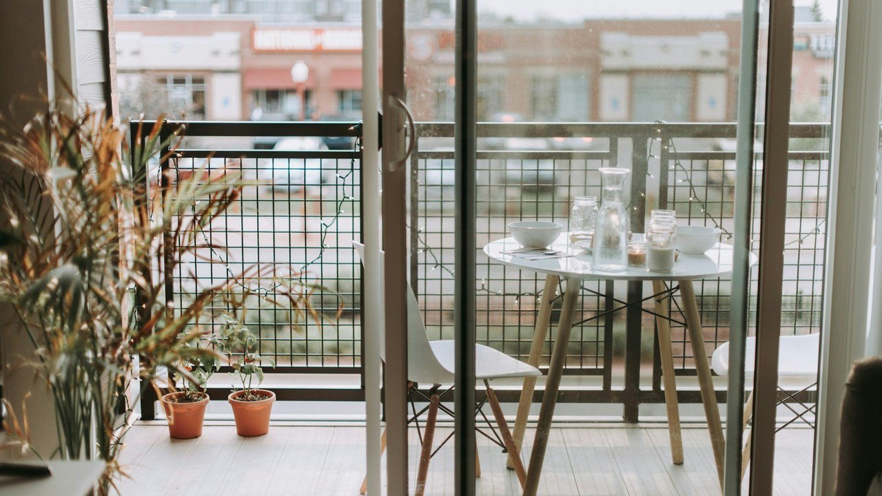 Ein besonderer Balkonsichtschutz von Lidl erfreut sich momentan größter Beliebtheit.