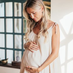 Wie schlimm ist Eiweiß im Urin während der Schwangerschaft?