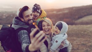 Familie ist ... – 25 liebevolle Zitate über das wichtigste Netzwerk der Welt